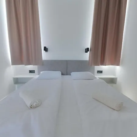 Oliver * זלקרוס