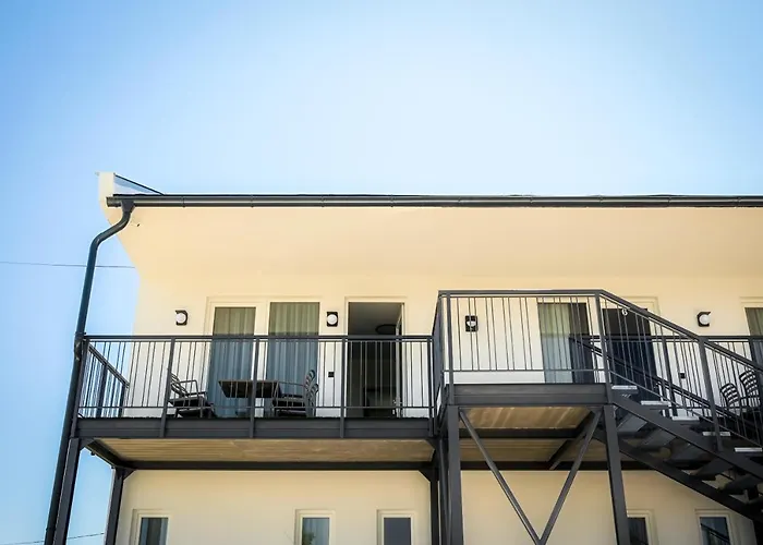 Oliver Apartman
