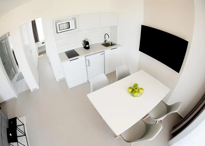 Oliver Apartman